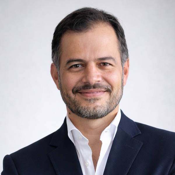Eduardo Caballero
